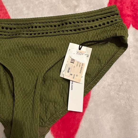 NWT Robin Piccone Perla Crochet Bikini Bottoms color moss - Picture 8 of 9